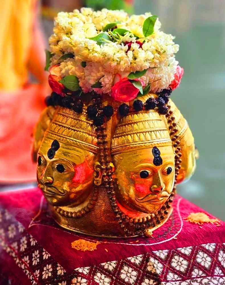 trimbakeshwar trust about guruji 